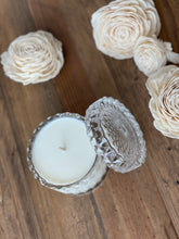 Load image into Gallery viewer, White Tea (8oz)