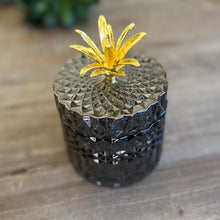 Load image into Gallery viewer, Pineapple Posh 8oz Candle
