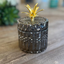 Load image into Gallery viewer, Pineapple Posh 8oz Candle
